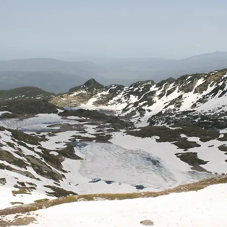 Rilski Ezera Hut Хижа