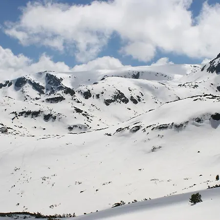 Rilski Ezera Hut Паничище