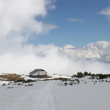 Rilski Ezera Hut Хижа *