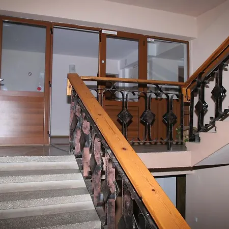 Хижа Rilski Ezera Hut