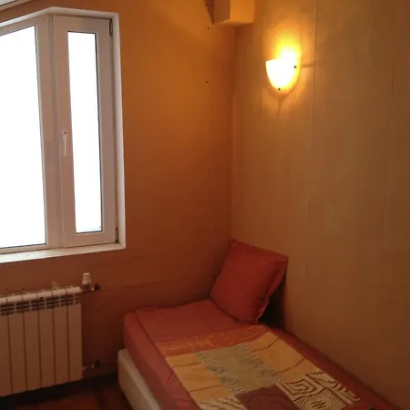 Rilski Ezera Hut * Паничище